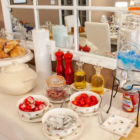 Konukevi Maison De Famille